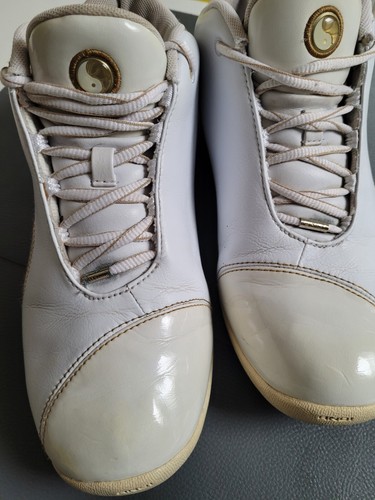 Kult and original - and, basketball